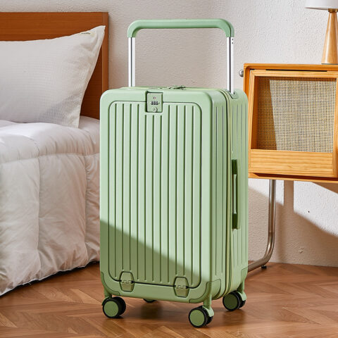 4 Bess Store Master Quality Luggage